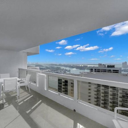 Shades Of Miami Sky Penthouse! Newly Renovated Lägenhet Exteriör bild